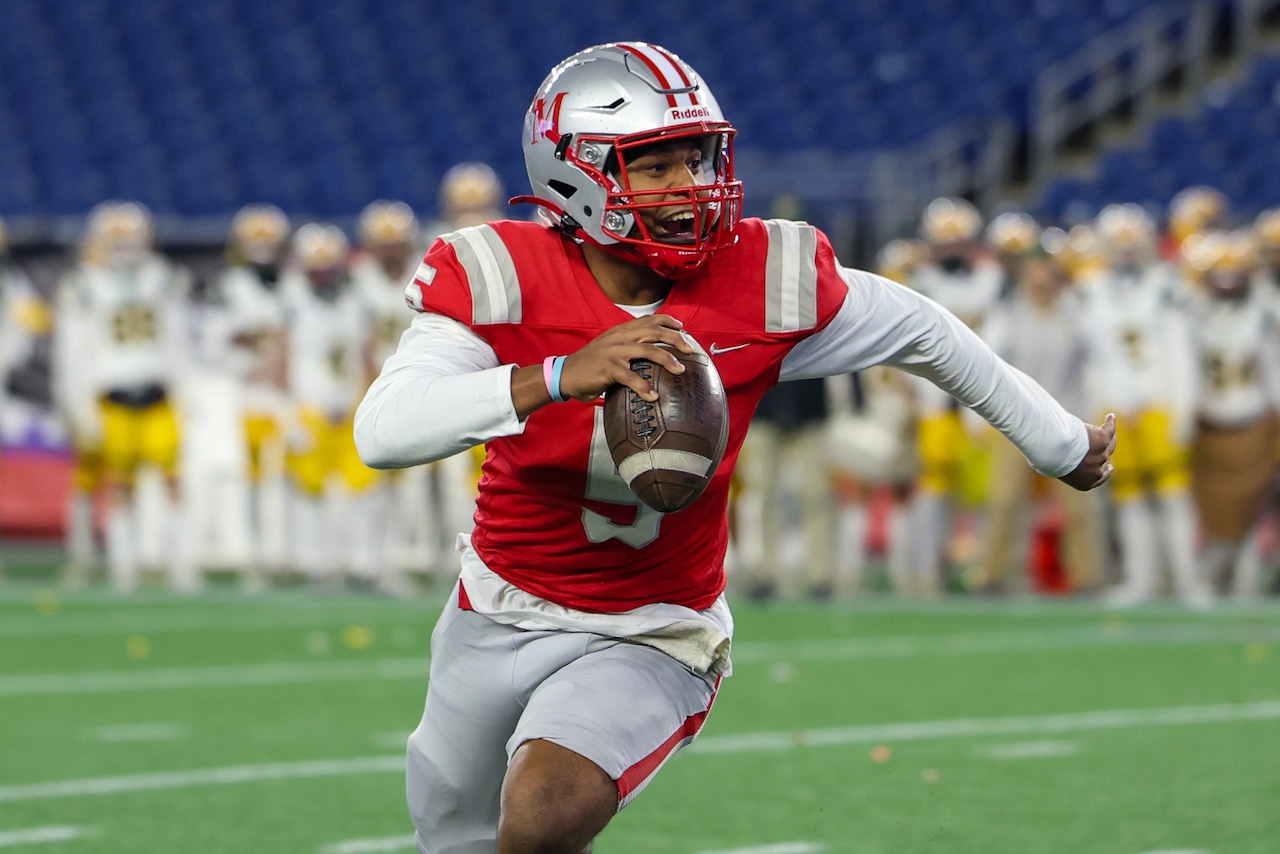 MassLiveHS's tweet card. Here’s an early look at which quarterbacks statewide will be the best of the best in Massachusetts high school football in 2025.