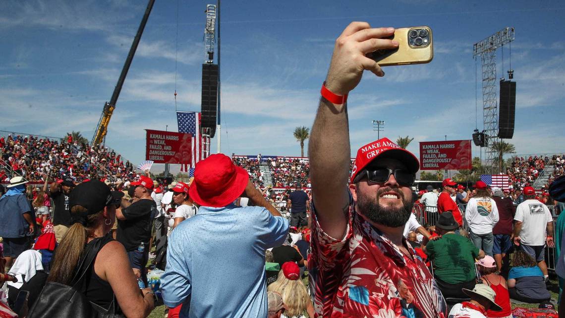 madrid_mike's tweet card. “Latino voters have emerged as the new balance of power. This has left both parties scrambling,” writes Mike Madrid.