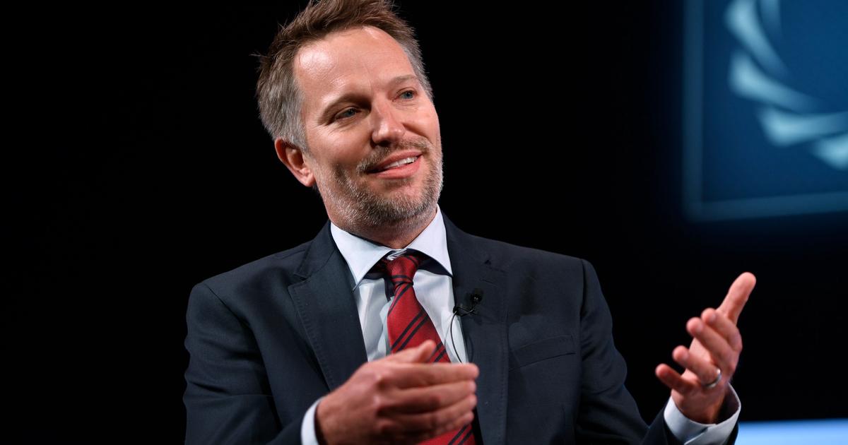 Edgecliffe's tweet card. The site’s product-focused chief is focusing on its core as he takes a wider role at Microsoft.