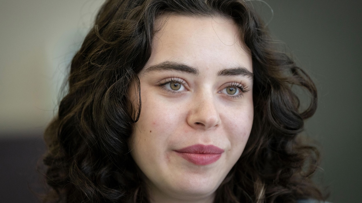 RoseLessard5's tweet card. Troisième et dernier texte de la série sur les militants qui font le saut en politique : Rose Lessard, candidate du Bloc québécois et militante souverainiste.