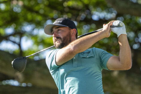 richkauz's tweet card. Frustration mounts among fans as multiple big names withdraw from the $8.4M PGA Tour event in Silvis, leaving the field weakened.