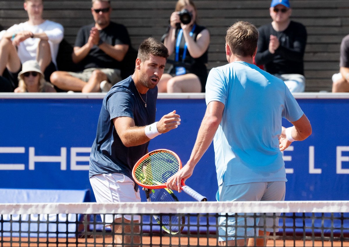 tenisnewsbrasil's tweet card. Orlando Luz e o francês Theo Arribage garantiram vaga nas quartas de final do ATP 250 de Umag, na Croácia, torneio disputado no saibro e com premiação de 596