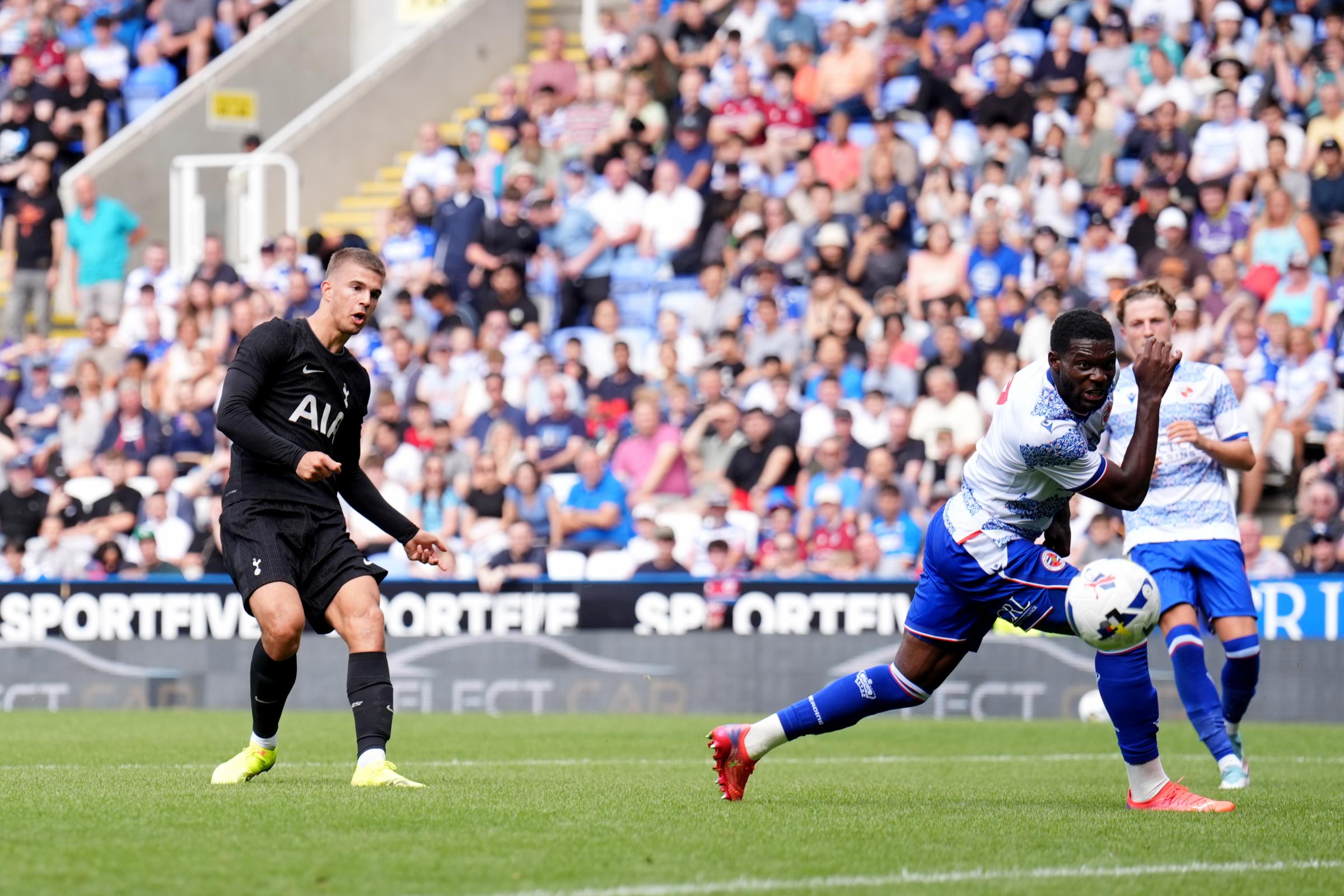 james_e1871's tweet card. Reading were edged out 2-0 by Europa League champions Tottenham Hotspur in front of more than 22,000 supporters at the Select Car Leasing Stadium.
