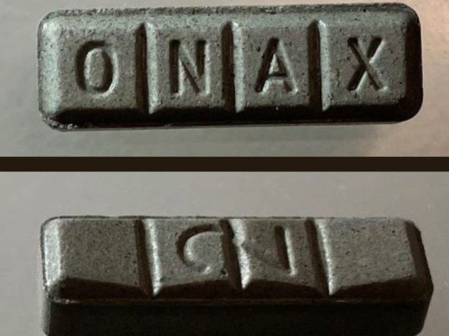 cochranenow's tweet card. Mounties in Alberta have issued a province-wide public safety alert following the death of a 16-year-old linked to a counterfeit pill containing a highly toxic synthetic opioid. The pills, which...