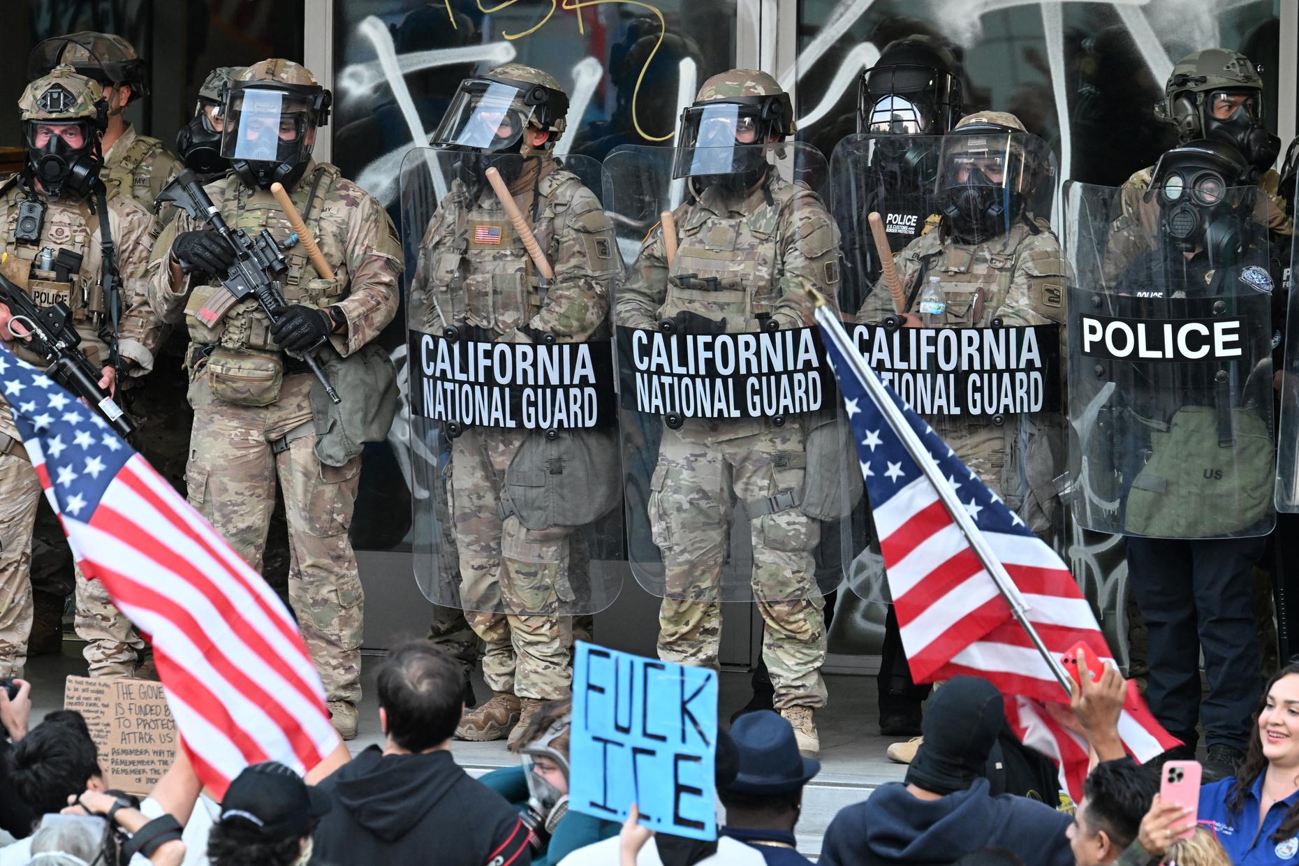 DionNissenbaum's tweet card. Decoding LA protest coverage; who killed Shireen Abu Akleh?