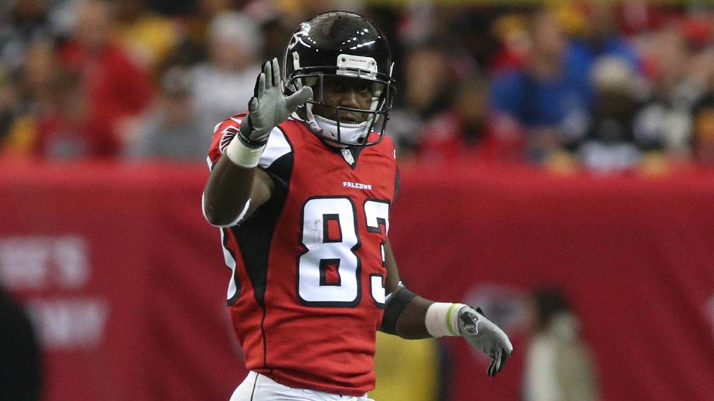 arkeshrayyyy's tweet card. The former Atlanta Falcons wide receiver looked back on the awe he felt watching on of his former teammates