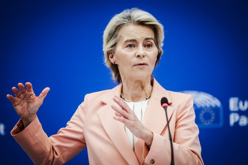 ghokmark's tweet card. Extra skatt för bolag som omsätter mer än 50 miljoner euro. Det väntas EU-kommissionen föreslå nästa vecka.