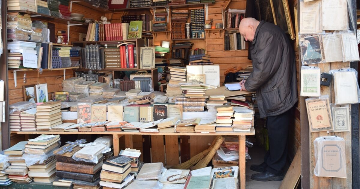 lgbtqnation's tweet card. The bookstore was told to remove books by Susan Sontag and other out writers.