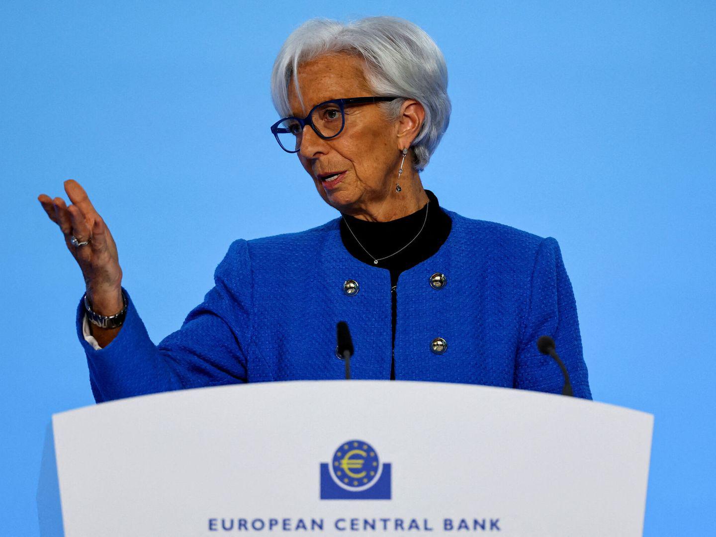 24heconomia's tweet card. En una decisión que roza la temeridad, el Banco Central Europeo (BCE) ha confirmado oficialmente una rebaja de 25 puntos básicos en el tipo de interés del dinero. En otras palabras, a partir de ahora...