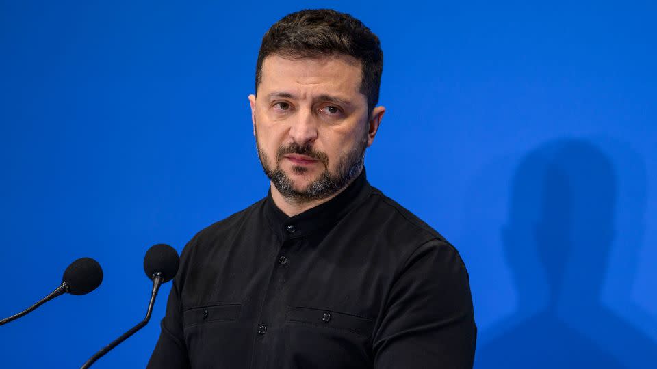 greenmagmedia's tweet card. Ukraine calls for talks with Russia next week Ollie Ieltsov and Max Saltman, CNNJuly 19, 2025 at 11:08 PM Ukrainian President Volodymyr Zelensky speaks during a press conference in Rome on July 10.