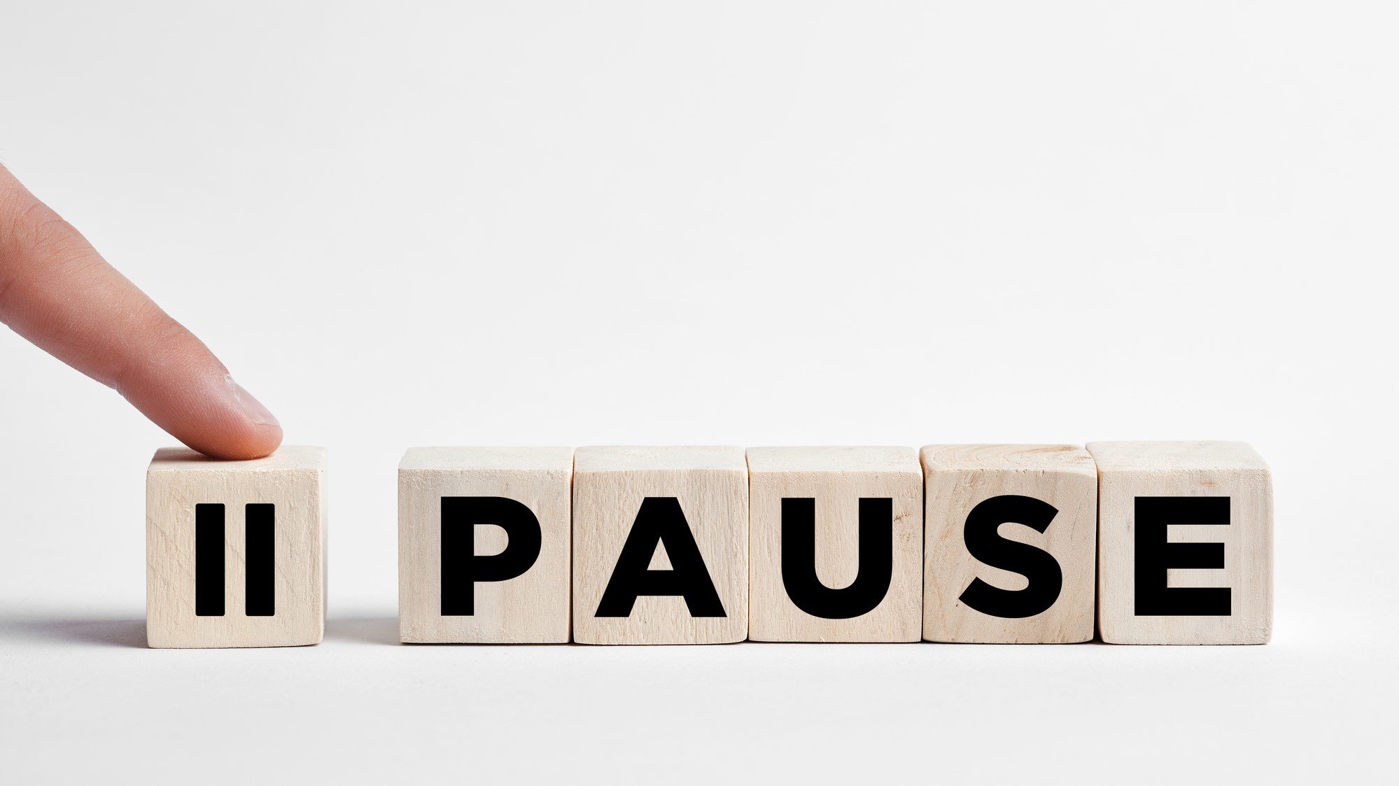 FiercePharma's tweet card. Roche is pausing shipments of Elevidys in some countries, following partner Sarepta Therapeutics’ move in the U.S., as safety concerns mount over the Duchenne muscular dystrophy gene therapy. | Roche...