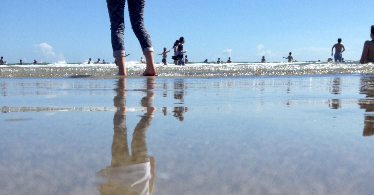 PandaKanpo_koho's tweet card. 夏は万物が成長する季節。この季節の特徴に従って、遅く寝ても早く起きるようにし、日光を嫌わず、適度に汗をかいて熱を発散し、気持ちは清々しく保ち良く笑い、心の機能を良くさせる。