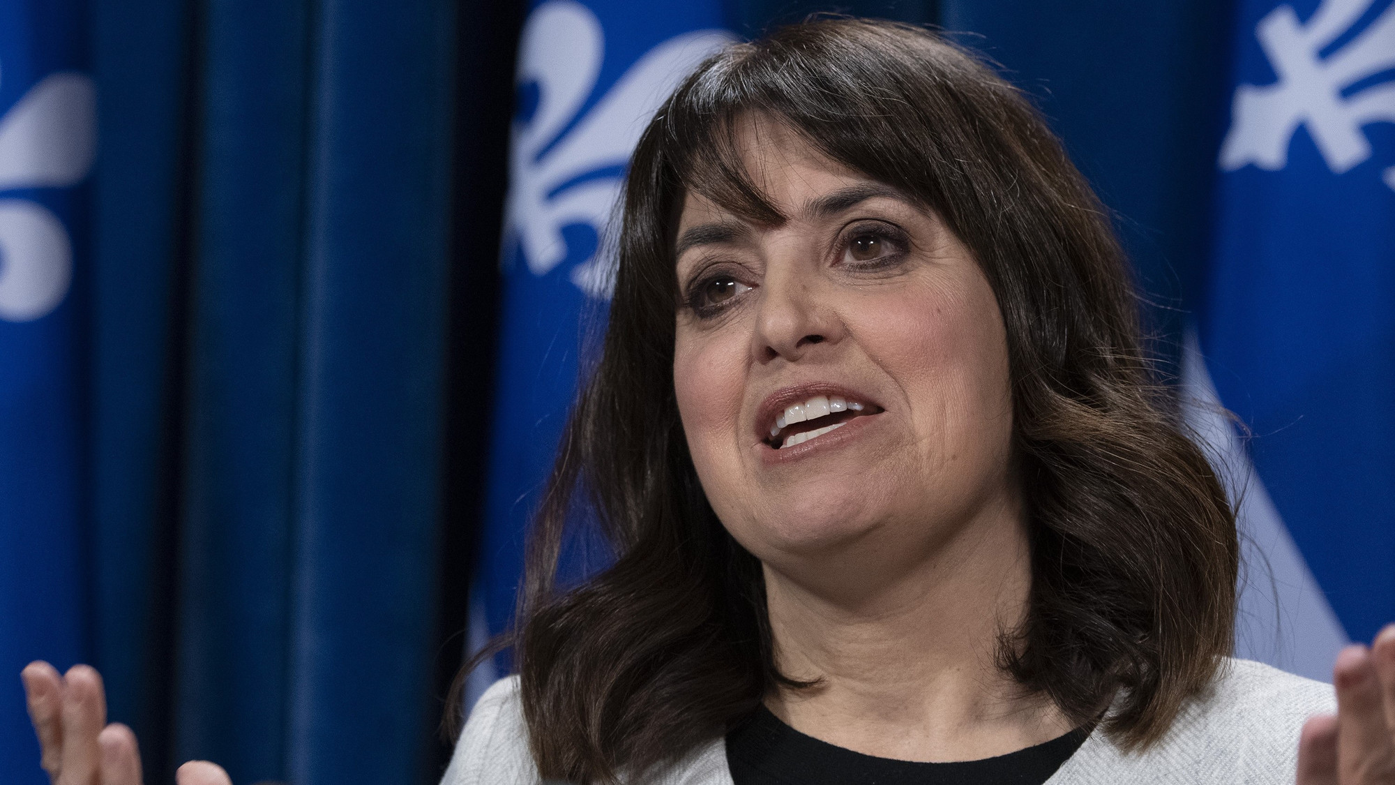 vhivon's tweet card. Écoutez l'ex ministre déléguée aux Services sociaux, Véronique Hivon, qui est l'une des instigatrices de la loi entourant l'aide médicale à mourir.