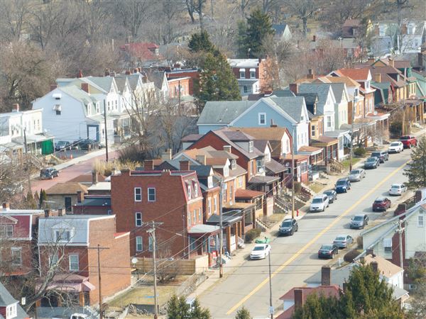 MikeSallah7's tweet card. In an aging house tucked along a bend on a steep road in Pittsburgh, Darnica Gordon said she tried to pay her rent even as the inside of her home was falling...