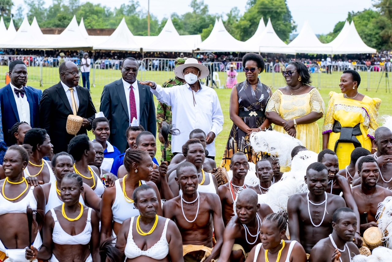 Pepperdine_News's tweet card. President Museveni has praised Uganda’s Chief Justice, Alfonse Owiny-Dollo, for his unwavering commitment to truth and for spearheading significant reforms in t...