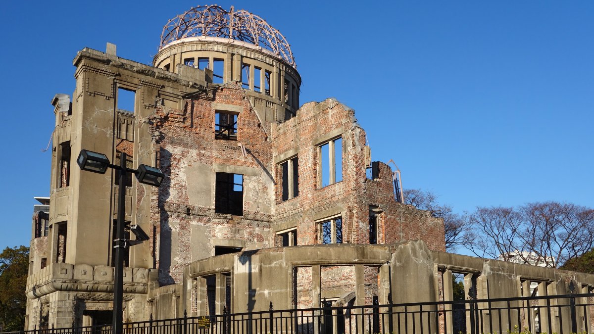 CNDuk's tweet card. 80 years on from the bombing of Hirsoshima and Nagasaki, Kate Hudson looks at the story behind it and sets out why the fight for nuclear disarmament is crucial today.