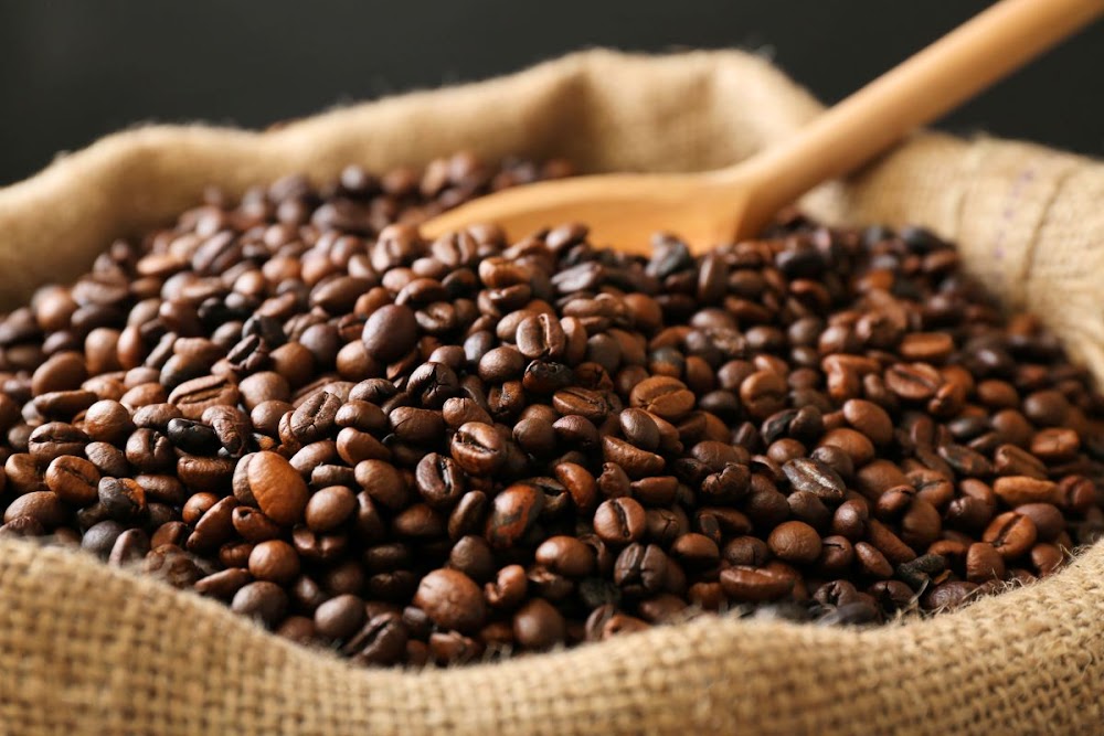 WandileSihlobo's tweet card. Brazil is a major producer of coffee, accounting for nearly 40% of global coffee production. Other major producers include Vietnam (17%), Colombia (8%), Indonesia (6%) and Ethiopia (6%)