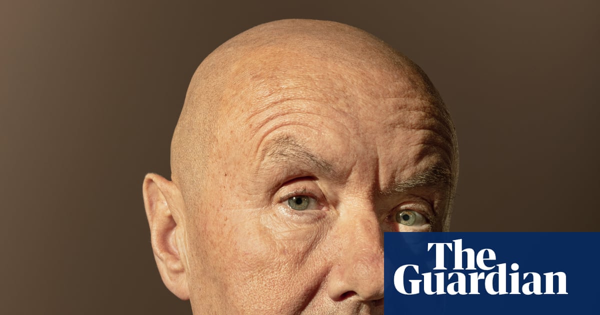 James_Treadwell's tweet card. The follow-up to Trainspotting sees Renton, Begbie and co settling down. The bestselling author explains why now is the perfect time for romance