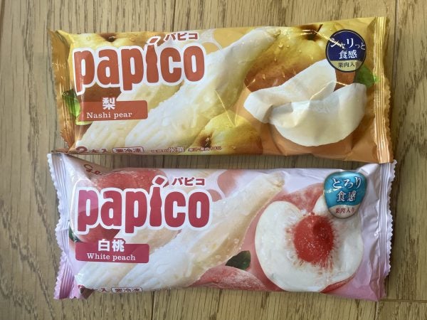 citylivingosaka's tweet card. パピコの定番フレーバーと言えば、チョココーヒーとホワイトサワーが有名なロンセラーアイテムですが、暑くなってくるとフルーツ系のフレーバーが続々と発売されています！