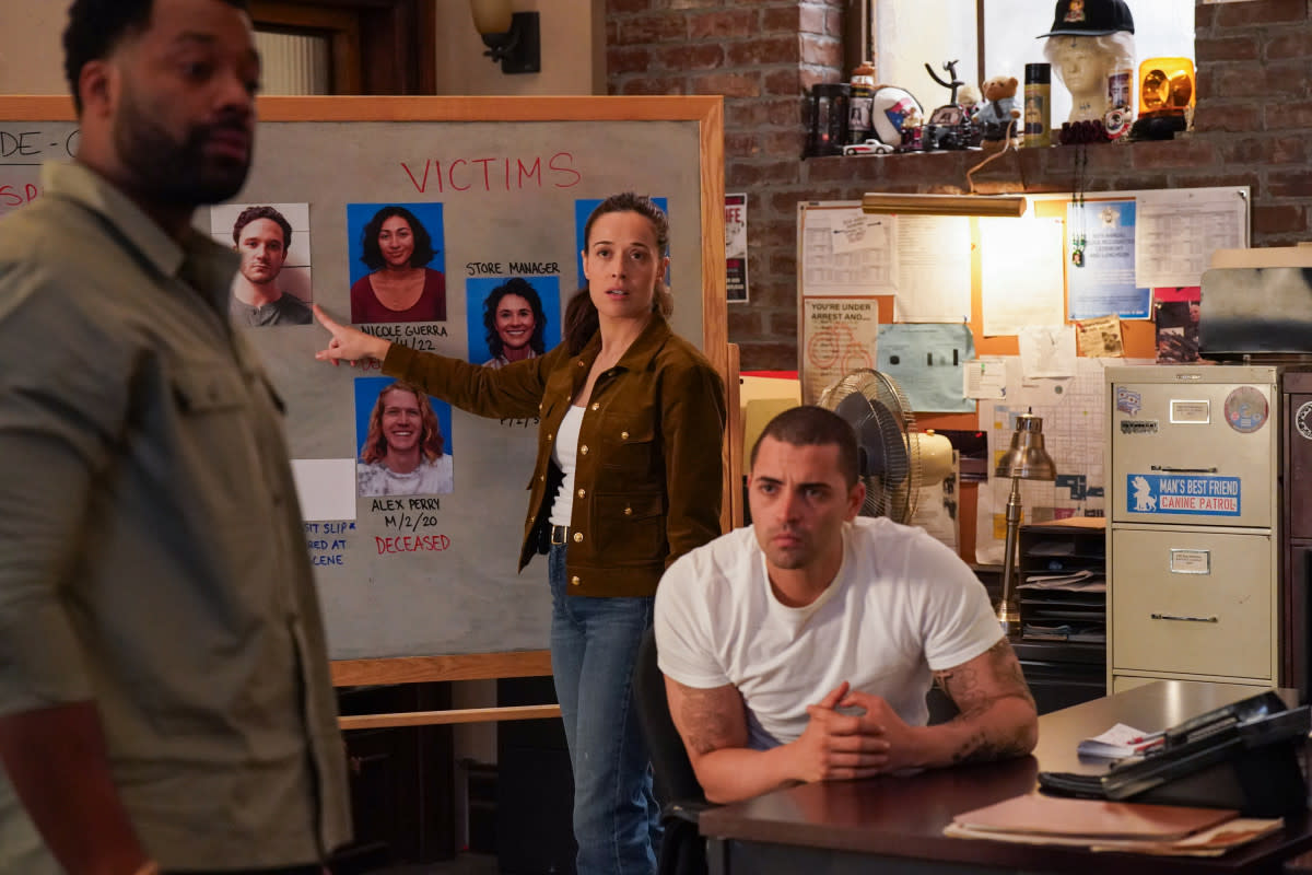 greenmagmedia's tweet card. Beloved 'Chicago P.D.' Star Sets the Record Straight After 'Countless Messages' From Concerned Fans Sammi BurkeJuly 20, 2025 at 3:12 AM Photo by: Elizabeth Sisson/NBC via Getty Images Beloved...