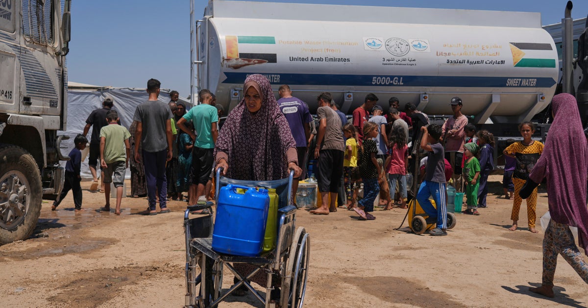 niquealex's tweet card. The Palestinian Health Ministry says that 73 people have been killed while waiting for aid at locations across Gaza.