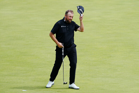 gcooney93's tweet card. Lowry shot a terrific closing 66 after a challenging week.