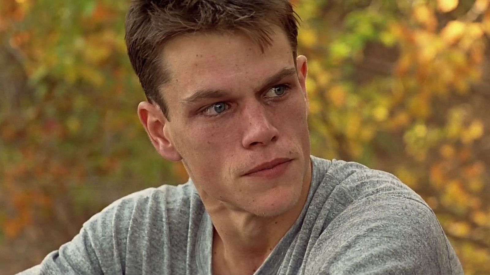 slashfilm's tweet card. Plenty of actors have undergone massive physical transformations to play a role, and Matt Damon transformed himself for even a small role.