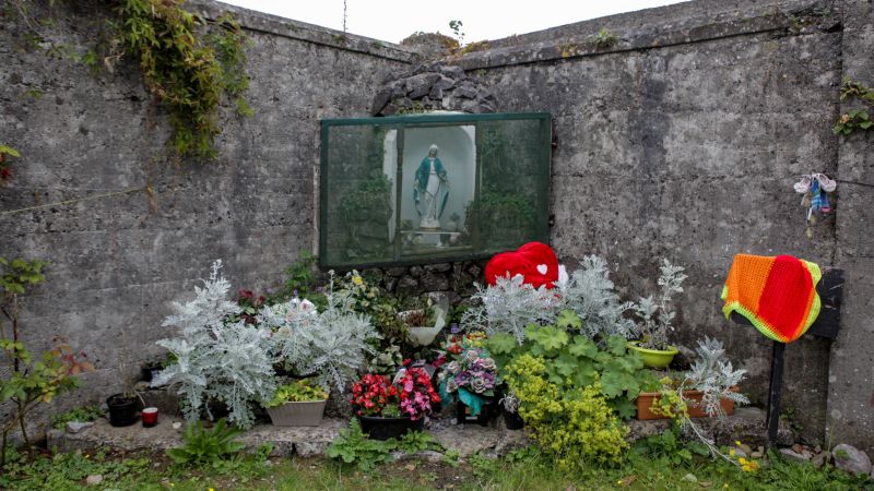 donie's tweet card. When Annette McKay’s first grandson was born, she thought her mother would be over the moon. She had become a great-grandmother. Instead, it led her to reveal a secret she had buried for decades.