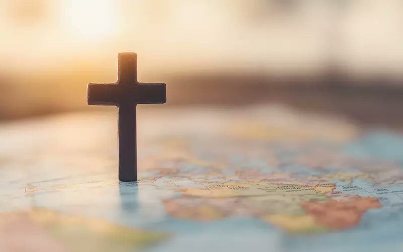 IAI_TV's tweet card. Amid the United States’ turn towards isolationism – cutting off allies and slashing foreign aid – Vice-President J.D. Vance has clashed with Pope Francis over the question of whether we should love...