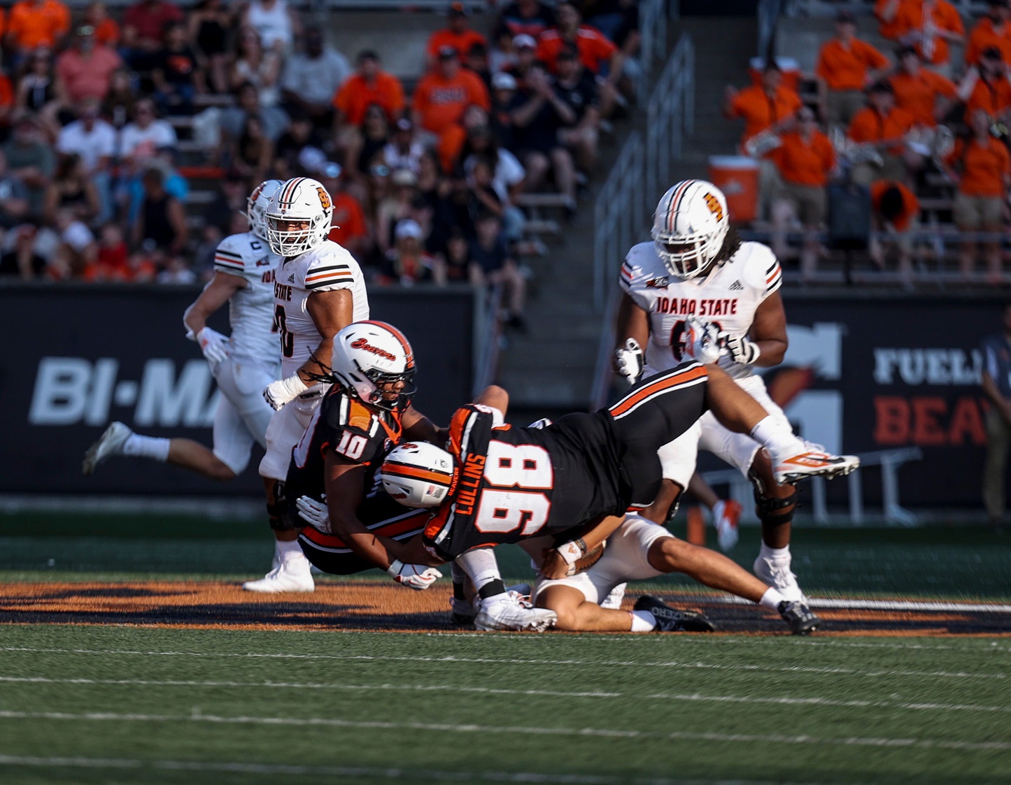 CoachEhrenreich's tweet card. BeaversEdge will be counting down the Top 25 Oregon State football players... We continue with DL Thomas Collins at No. 8...