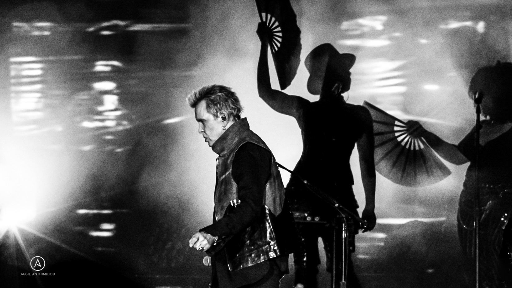 PRConnect's tweet card. 24 June 2025. Billy Idol live at Wembley Arena. Gig review and photography.
