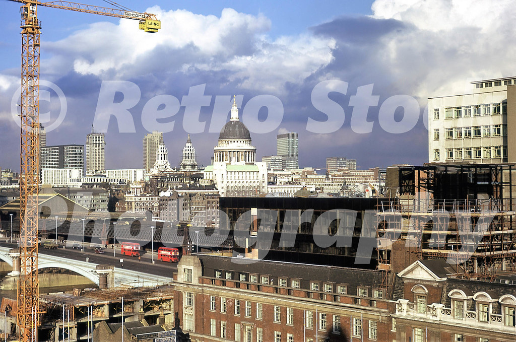 se1's tweet card. This photo can be purchased as an instant download or canvas print (watermark-free) by visiting our site at: retrostockphotography.com/