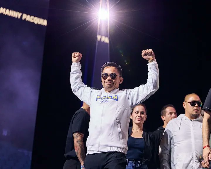 pugboxing's tweet card. “To come here tonight and get hosed like this really puts a sour taste,” Sean Gibbons, Pacquiao's advisor, tells Lance Pugmire.