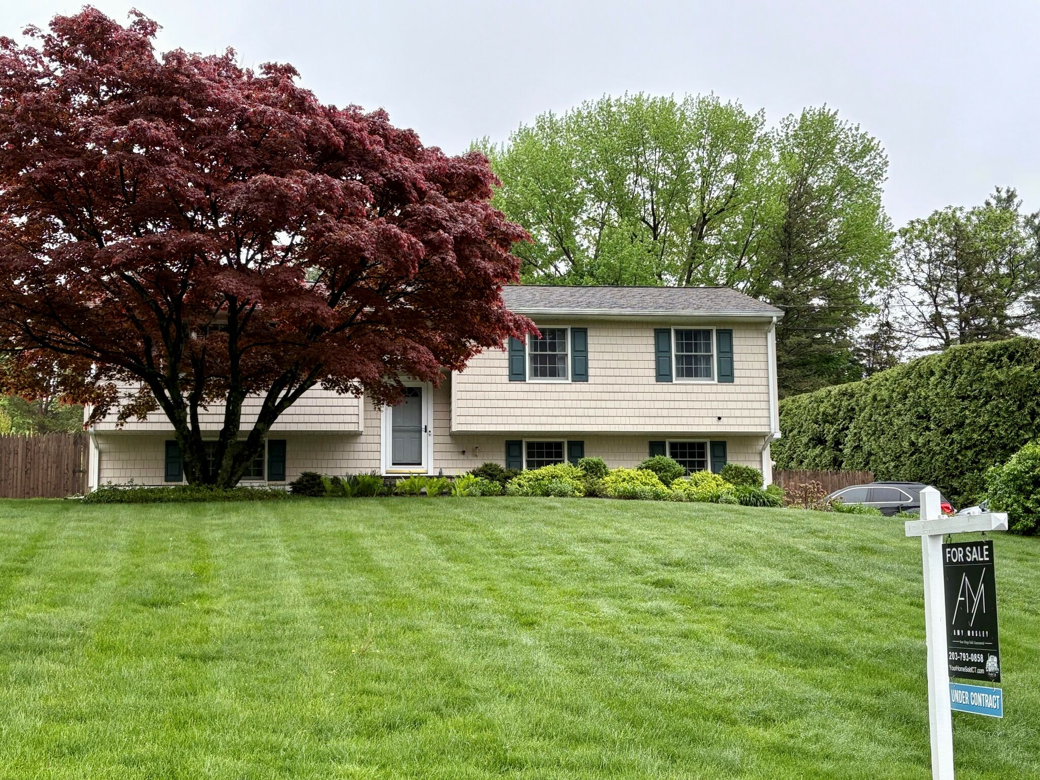 ffldcitizen's tweet card. House hunters scouring many Connecticut neighborhoods are getting their wish of more homes being listed for sale in 2025 — but sales transactions are not keeping pace.