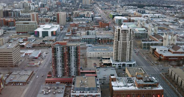 cspotweet's tweet card. Toronto is lagging cities such as Edmonton, Calgary and Vancouver, where housing starts are on the rise. They're falling in Toronto, and experts say city policy is a culprit.