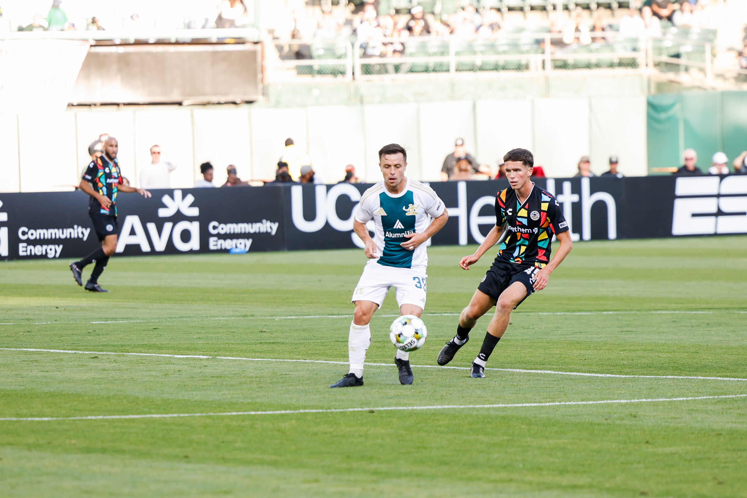 beaujanglez's tweet card. The Oakland Roots earned their third straight victory in all competitions, defeating visiting Detroit City FC 2-0.