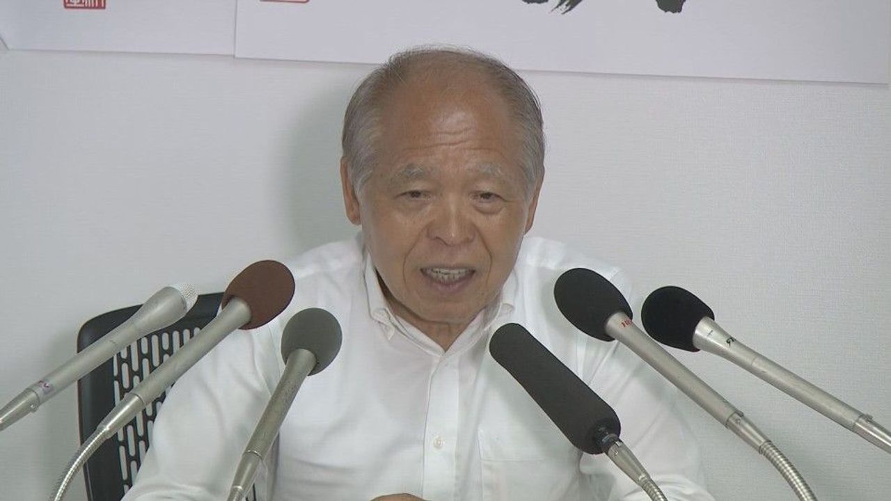 dicamai's tweet card. 参議院選挙に自民党から比例代表で立候補した鈴木宗男氏(77)が、21日午前4時半ごろ、札幌市内の選挙事務所で会見し、当選するには厳しいという認識を示して政界を引退する意向を示しました。