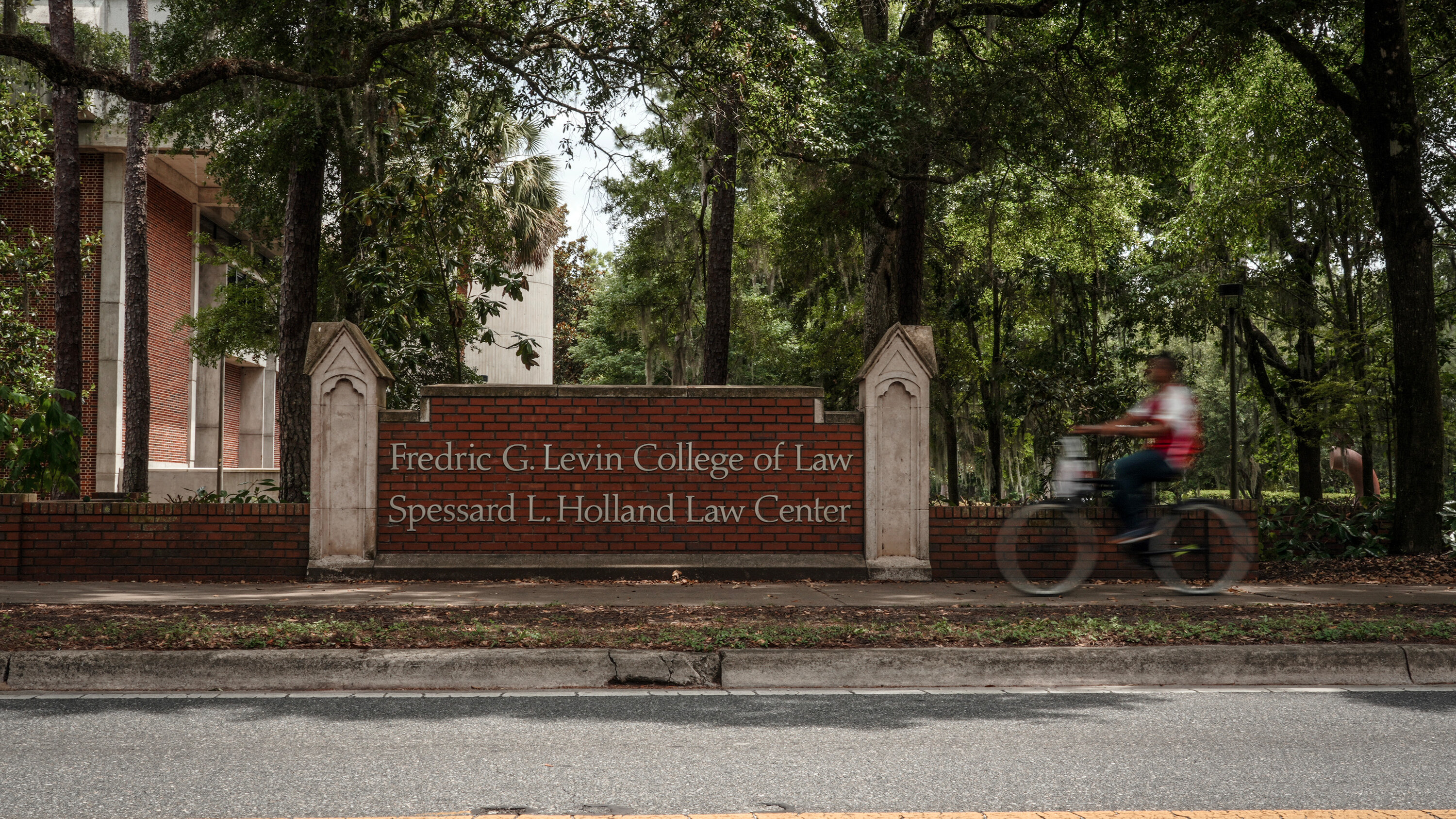 debbiecenziper's tweet card. The University of Florida student won an academic honor after he argued in a paper that the Constitution applies only to white people. From there, the situation spiraled.
