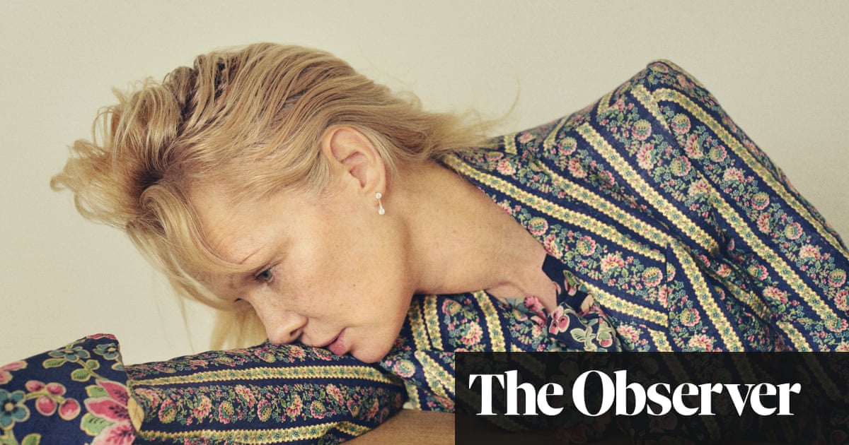 msmirandasawyer's tweet card. The star of Baywatch and The Last Showgirl answers questions from Observer readers and famous fans including Stella McCartney, Liam Neeson, Ruby Wax and Naomi Klein