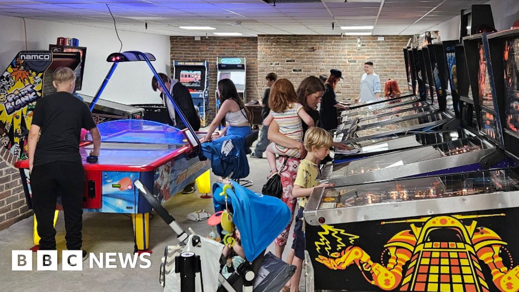 BBCWiltshire's tweet card. Highest Score Arcade was on the brink of closure but raised more than £3,000 during two open days.