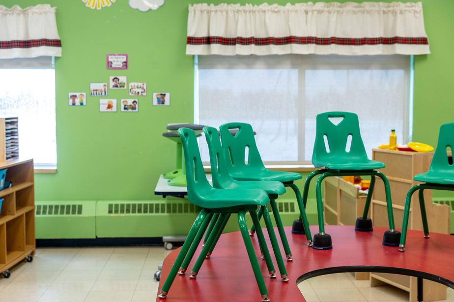 EricGingras128's tweet card. Une coalition de comités de parents, de directions d’établissements d’enseignement, de personnel de direction d’écoles et de syndicats du milieu de l’éducation demande au gouvernement Legault de...