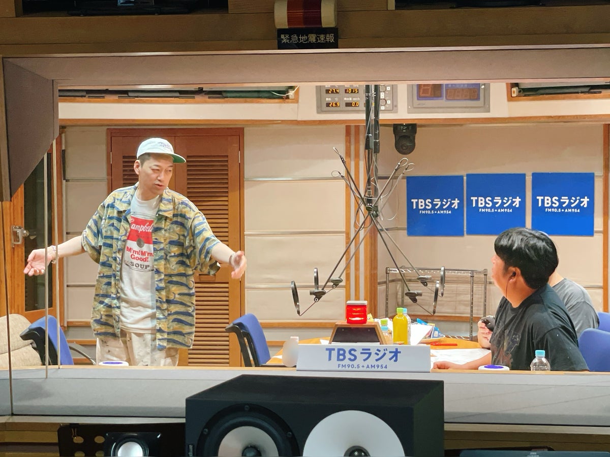 JUNK_TBSR's tweet card. 毎週金曜、深夜１時～３時まで放送中のTBSラジオ『金曜JUNK バナナマンのバナナムーンGOLD』２０２５年７月１８日（金）。設楽「今週、久石譲さんとロイヤル・フィルハーモニッククオーケストラのクラシックコンサートに行ってきたの。過去にもやってるのを何かで見たことがあって行きたい