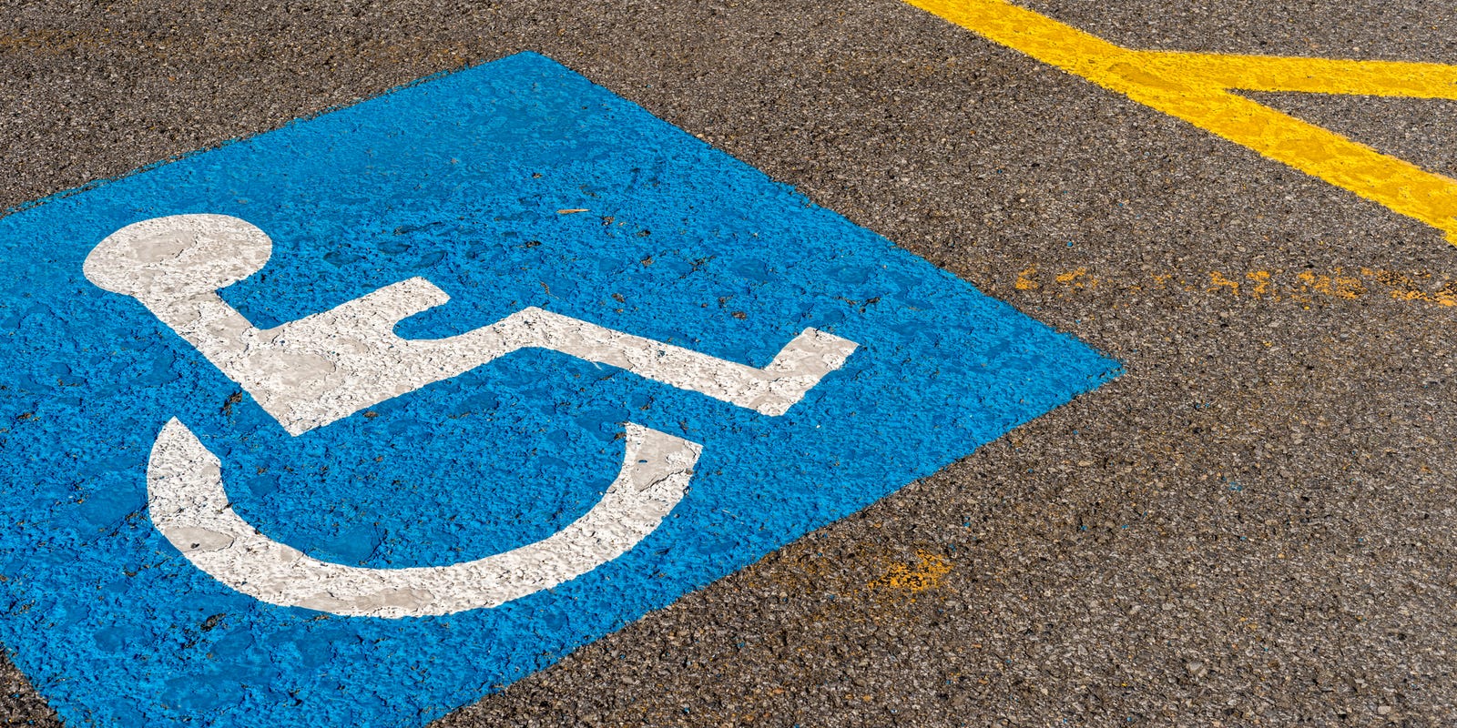 pbpost's tweet card. Legal expert notes that interpreting the Americans with Disabilities Act shouldn't be done via Google because it's easy to ask the wrong question, answers are nuanced.