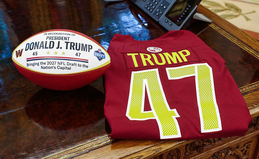 TIME's tweet card. The President said there is “a big clamoring” for the football team of the U.S. capital to bring back its previous branding, which was offensive to some Native Americans.