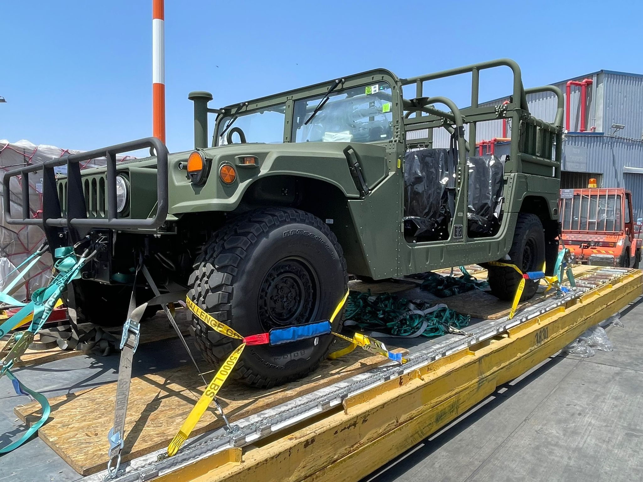 Defence_blog's tweet card. Israel’s Ministry of Defense has finalized a $150 million agreement with U.S.-based AM General to purchase hundreds of High Mobility Multipurpose Wheeled Vehicles (HMMWVs), widely known as Humvees,...