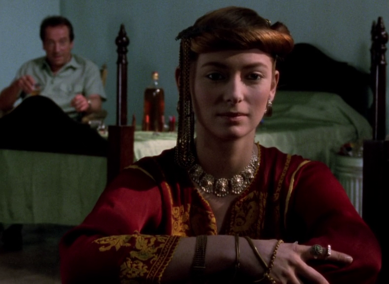 AdrianMartin25's tweet card. In their series The Thinking Machine, critics Cristina Álvarez López and Adrian Martin create a new video essay for Filmkrant every month. Two films that Tilda Swinton starred in, 35 years apart,...