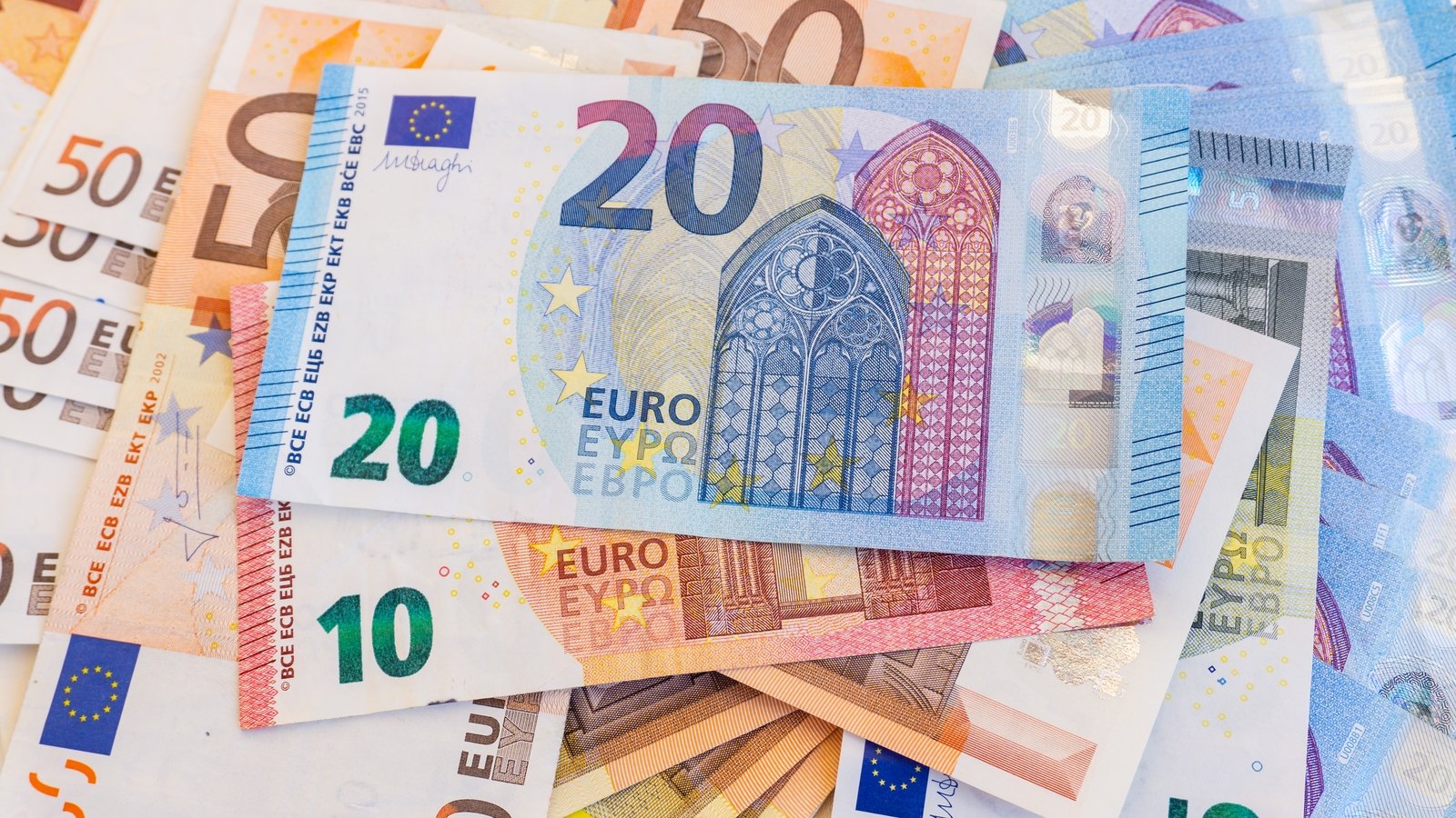 RTEbusiness's tweet card. The State's fiscal watchdog has accused the Government of "poor planning and budgeting" following the release of yesterday's Summer Economic Statement.