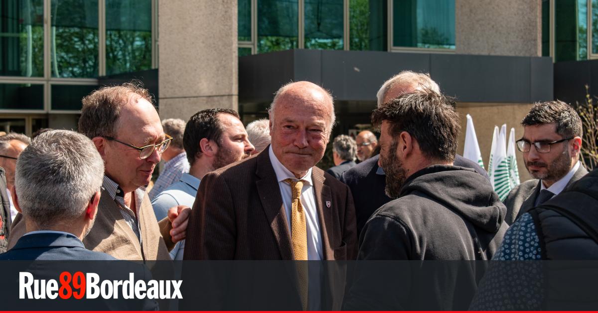 anticor_org's tweet card. Signataire de délibérations qui lui ont permis de faire financer ses frais de justice par la Région, Alain Rousset est au cœur d’une enquête pour "trafic