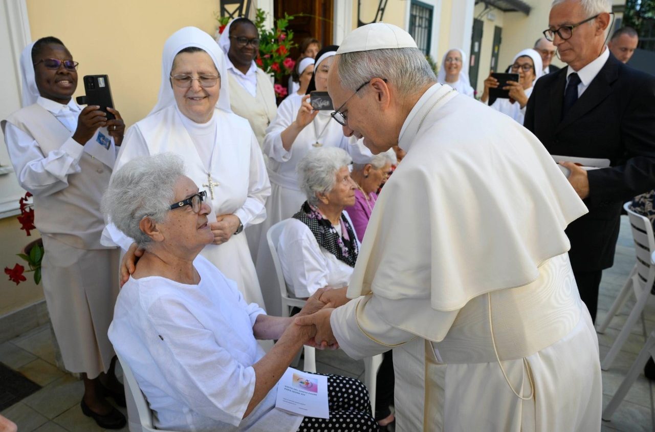 VaticanNews's tweet card. Pope Leo XIV visits residents and religious sisters at the “Santa Marta” home for the elderly in the Alban hills, offering words of gratitude, hope, ...
