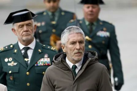 MikeBoloboski's tweet card. Las «constantes intromisiones» del Director Adjunto Operativo (DAO) de la Guardia Civil, Manuel Llamas, en las investigaciones que afectan al presidente del Gobierno y...